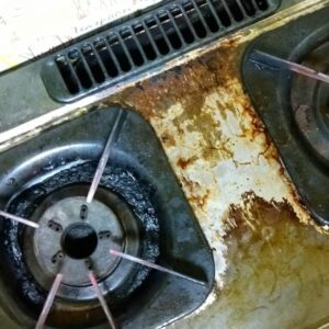 コゲつき汚れが気になる